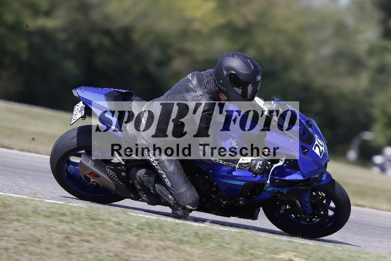 /Archiv-2025/49 26.08.2025 Cornu Master School ADR/gruen-vert/20